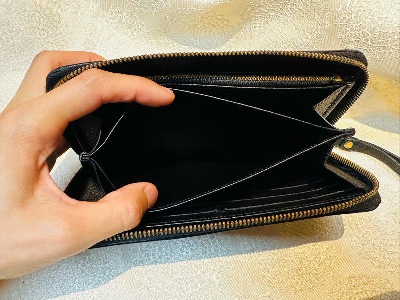 LV全黑皮革長夾-7