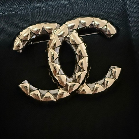 全新 chanel 香奈兒 熱門 小愛心 雙C 胸針 別針