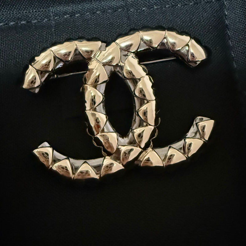 全新 chanel 香奈兒 熱門 小愛心 雙C 胸針 別針-0