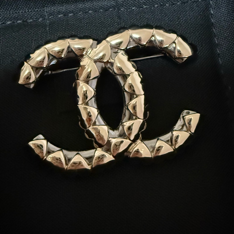 全新 chanel 香奈兒 熱門 小愛心 雙C 胸針 別針-4