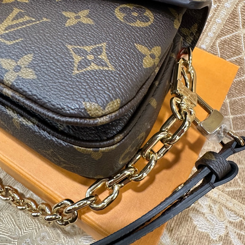 LV 原花金釦Pochette Metis East West手提肩斜背郵差包M46279-5