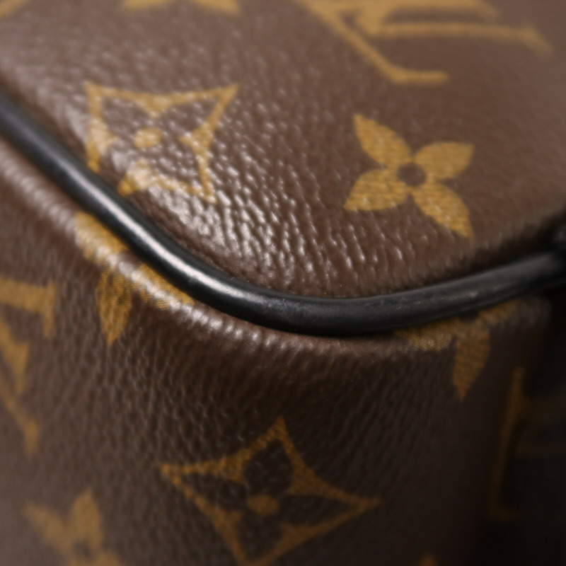 LOUIS VUITTON Monogram Josh背包-11