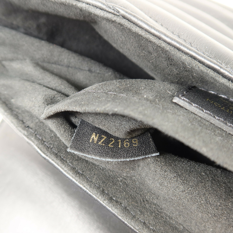 LOUIS VUITTON 牛皮皮革New Wave PM鏈帶手挽肩背兩用袋-6