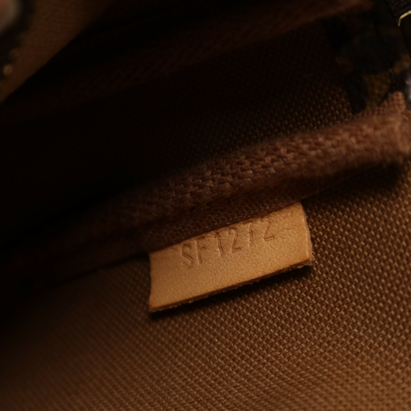 LOUIS VUITTON Monogram Mini Pochette Accessoires鏈帶手挽袋-6