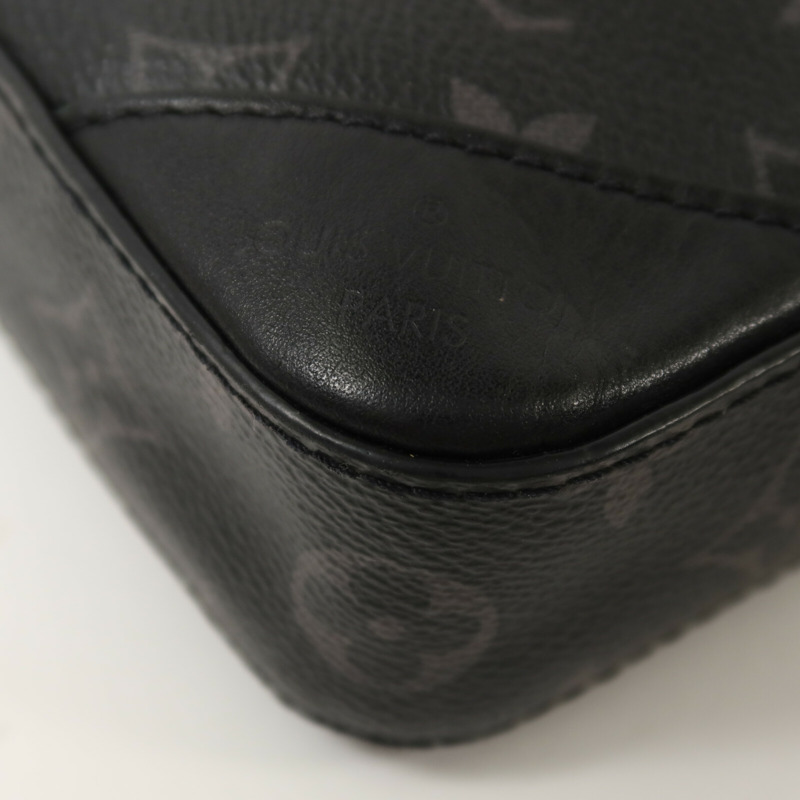 LOUIS VUITTON Monogram Eclipse Reverse Trio Messenger肩背袋-11