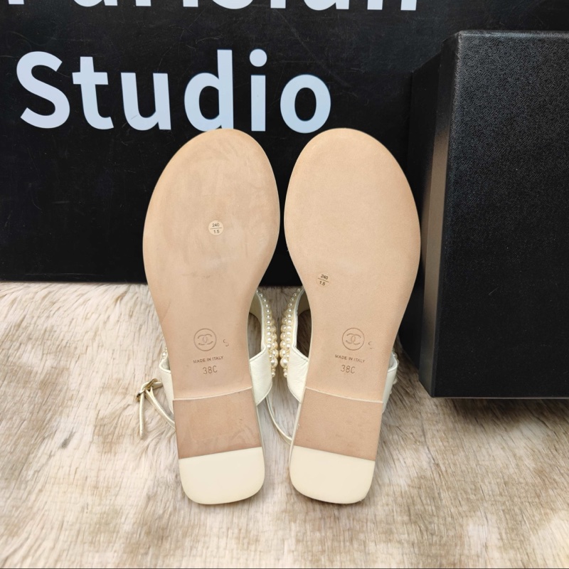 閒置新未使用Chanel香奈兒白色珍珠涼鞋  38碼-4