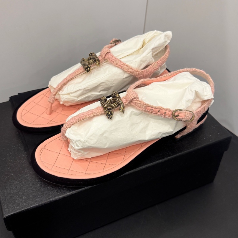 99新 香奈兒/chanel 粉色夾趾涼拖鞋 35碼 附件：塵袋-0