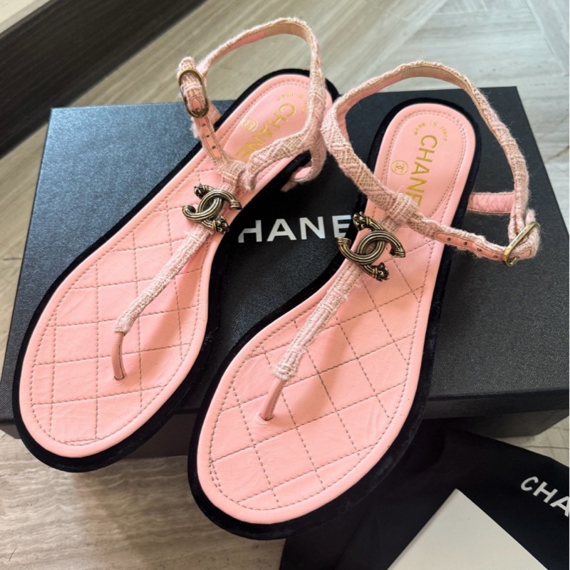 99新 香奈兒/chanel 粉色夾趾涼拖鞋 35碼 附件：塵袋-4