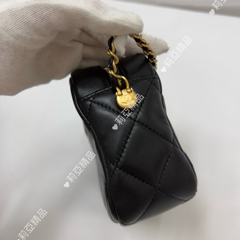 莉亞精品♡ Chanel 珍珠鏈相機包 二手美包-7