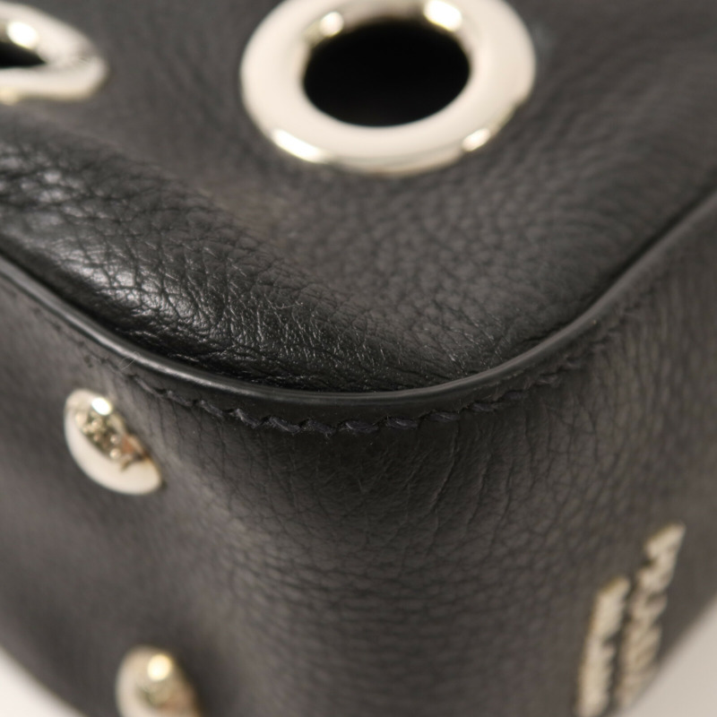 PRADA 牛皮皮革Rivet鏈帶肩背袋-16