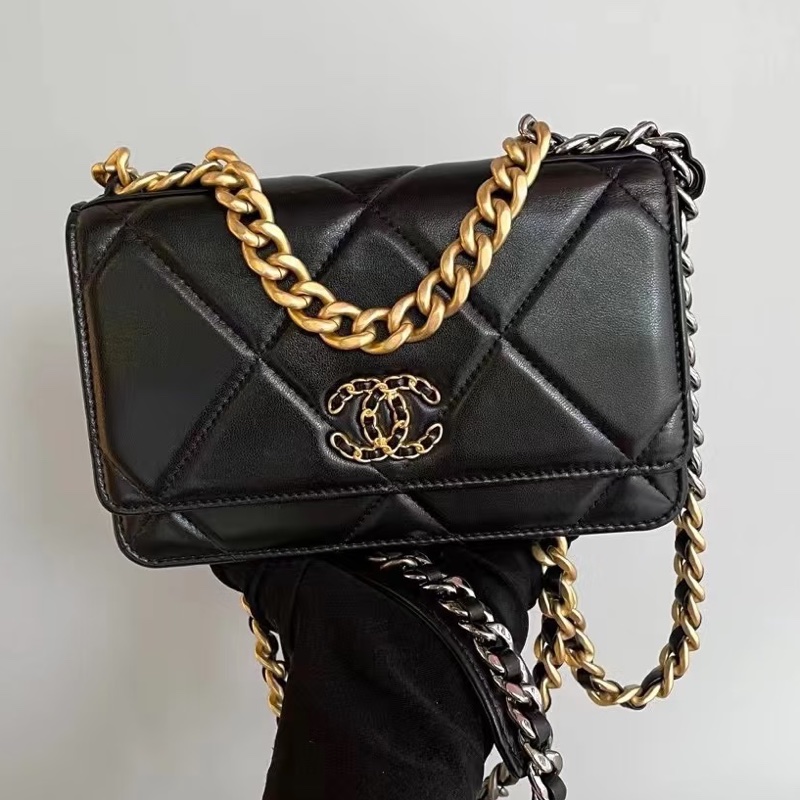 🛼CHANEL香奈兒經典黑金19bag羊皮菱格紋woc鏈條發財包-0