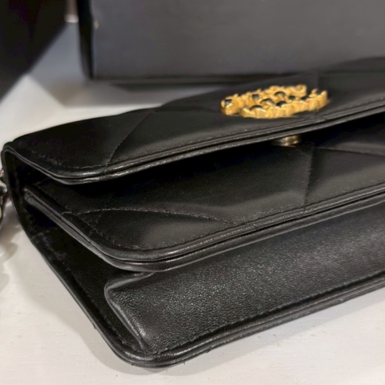 🛼CHANEL香奈兒經典黑金19bag羊皮菱格紋woc鏈條發財包-13