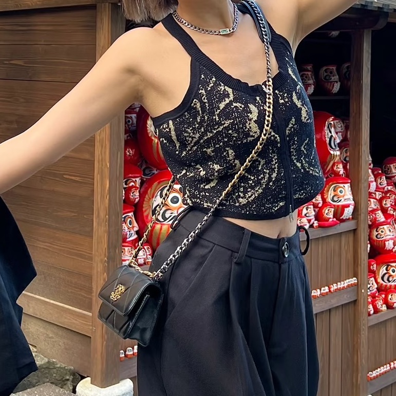 🛼CHANEL香奈兒經典黑金19bag羊皮菱格紋woc鏈條發財包-22