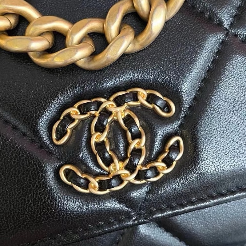 🛼CHANEL香奈兒經典黑金19bag羊皮菱格紋woc鏈條發財包-35