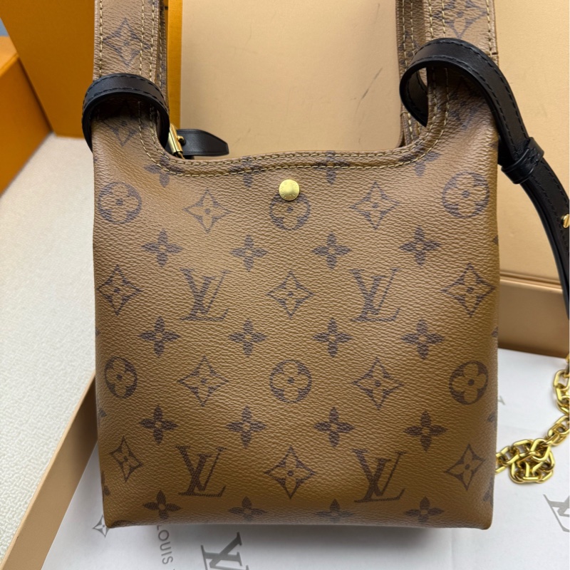 LV 全新現貨帶票，菜籃子小號-1