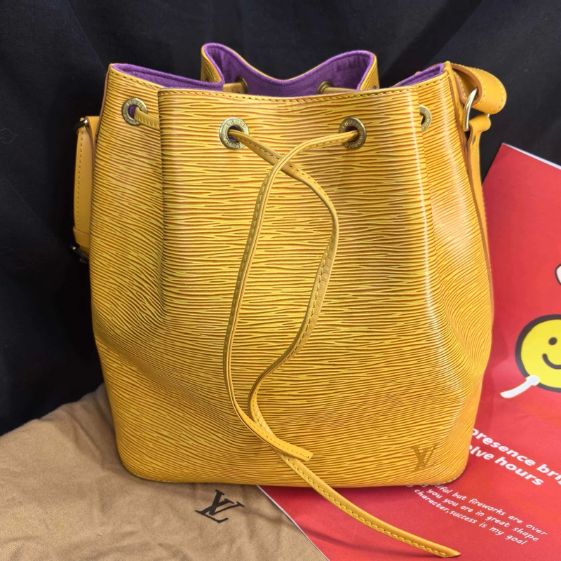 LV路易威登 NOE小號黃色水波紋抽繩水桶-0