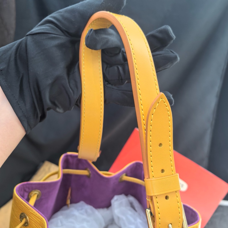 LV路易威登 NOE小號黃色水波紋抽繩水桶-5