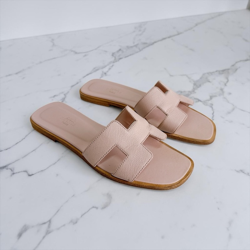 莉亞精品♡ Hermes 粉拖鞋#37 二手-0