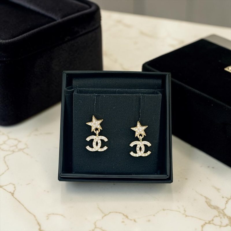 莉亞精品♡ Chanel星星吊墜水鑽耳針 近新美品-0