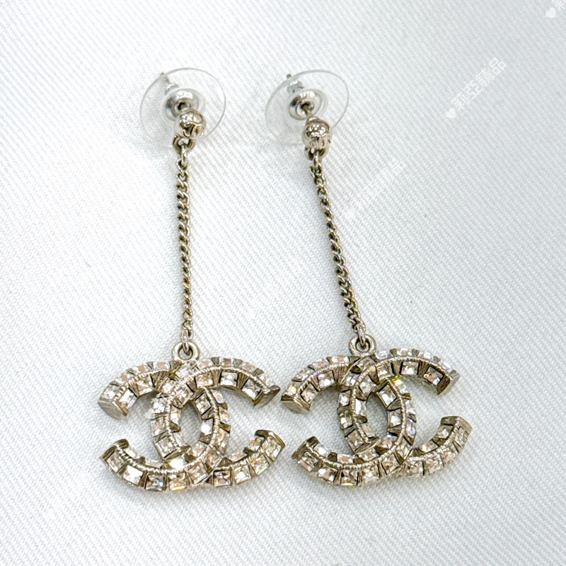 莉亞精品♡ Chanel雙C吊墜耳針 近新美品-3