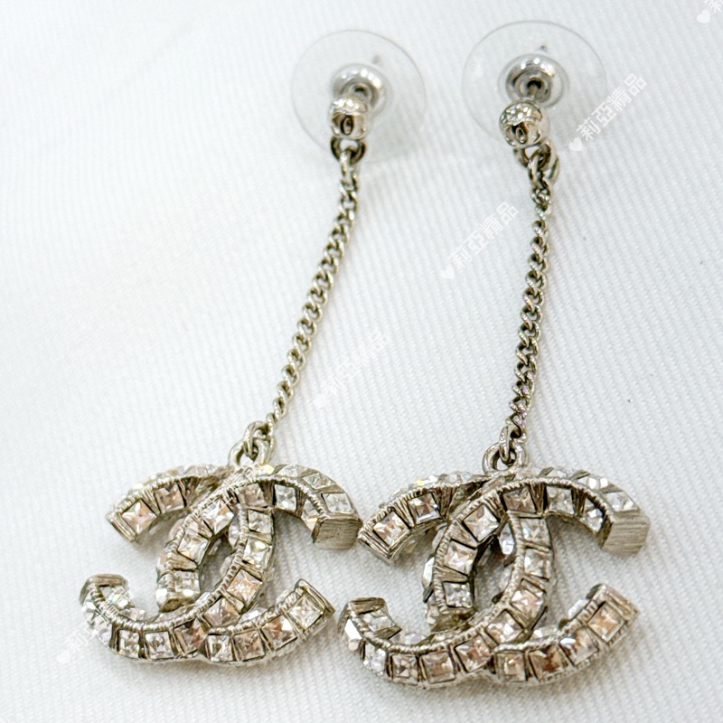 莉亞精品♡ Chanel雙C吊墜耳針 近新美品-4