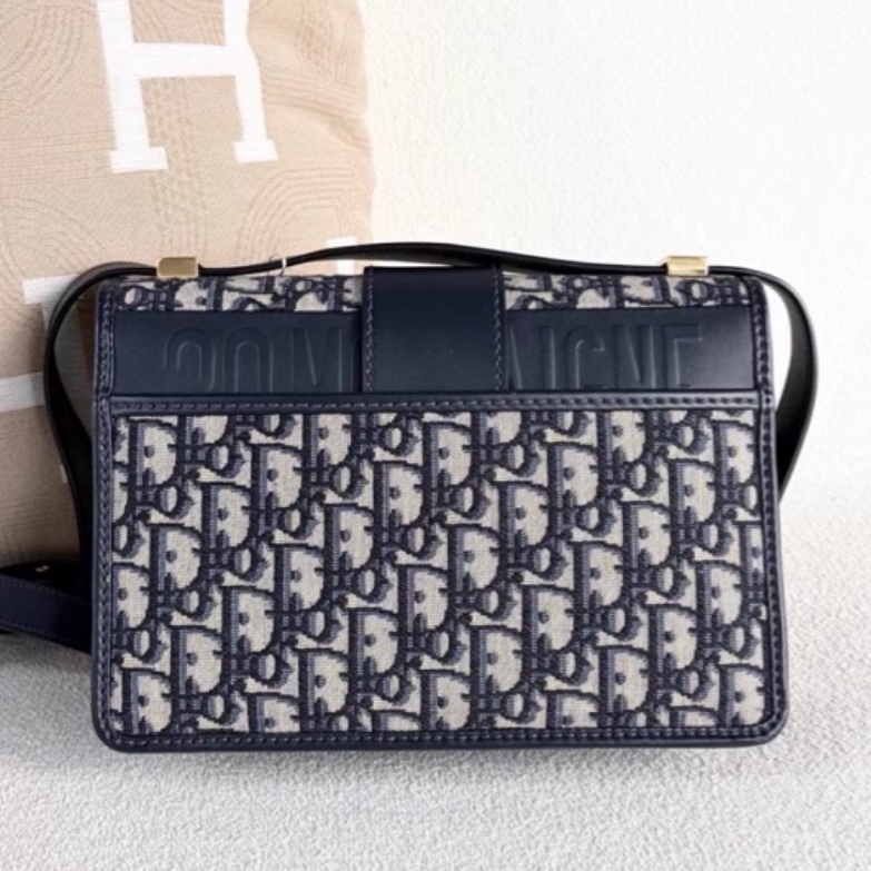 DIOR迪奧老花刺繡金扣Montaigne蒙田30🧳-11