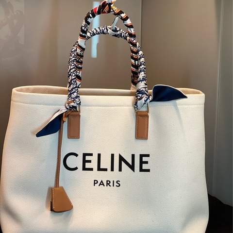 【正品近全新品】Celine Cabas Thais 帆布托特包－大號（附保卡、訂製內袋與雙風格絲巾）