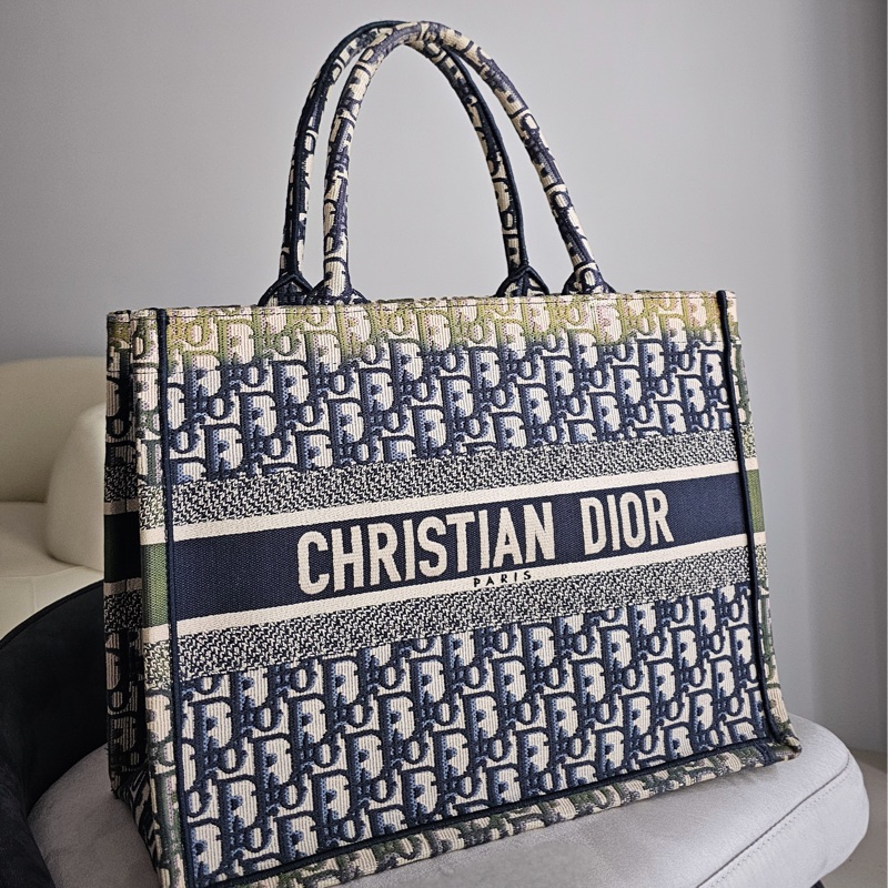 Dior book tote藍 中號-0