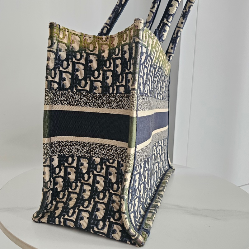 Dior book tote藍 中號-3