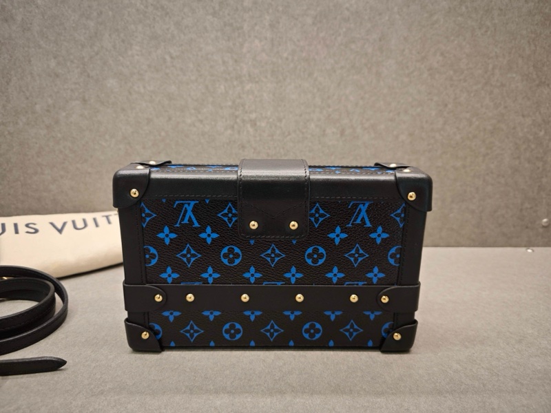 LV路易威登 日本限定 黑藍拼色 老花 硬盒 單肩斜挎包Petite Malle-1