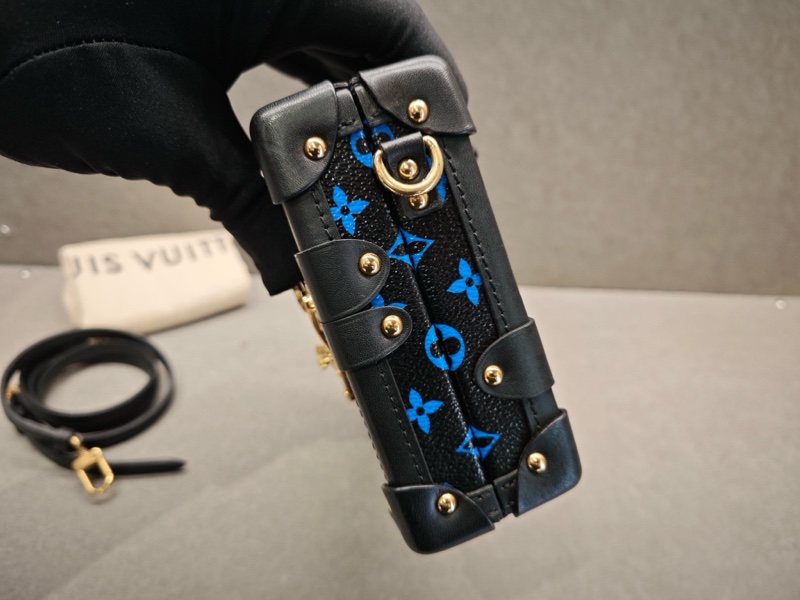 LV路易威登 日本限定 黑藍拼色 老花 硬盒 單肩斜挎包Petite Malle-3