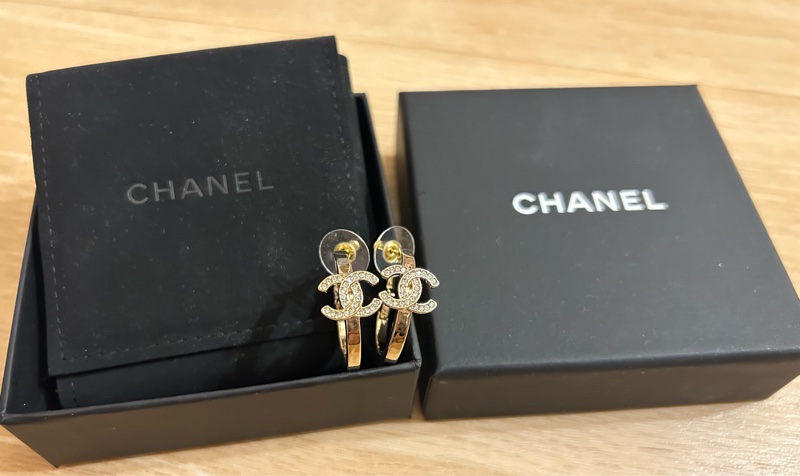 CHANEL 全新耳環-5