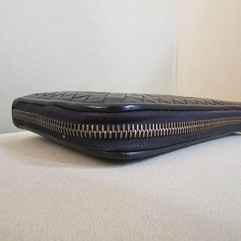 BV 黑色寬版拉鍊長夾-3