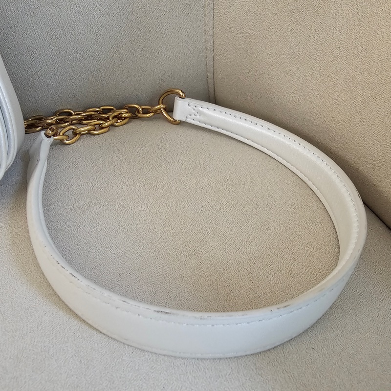 LV白色金鏈wave 鏈包-1