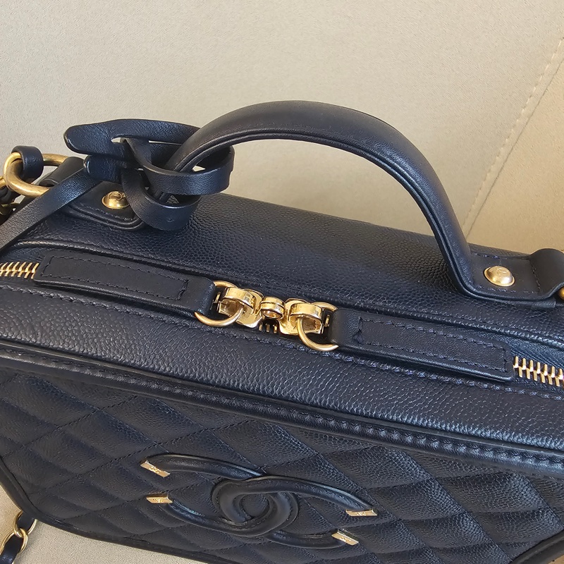 Chanel vanity21 藍色荔枝-2