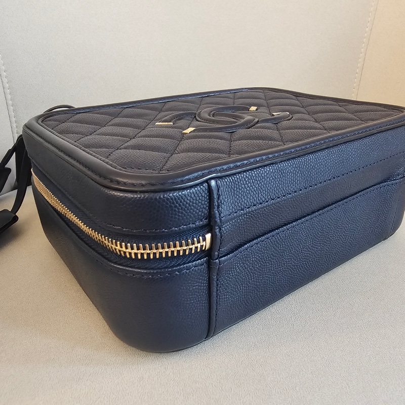 Chanel vanity21 藍色荔枝-7