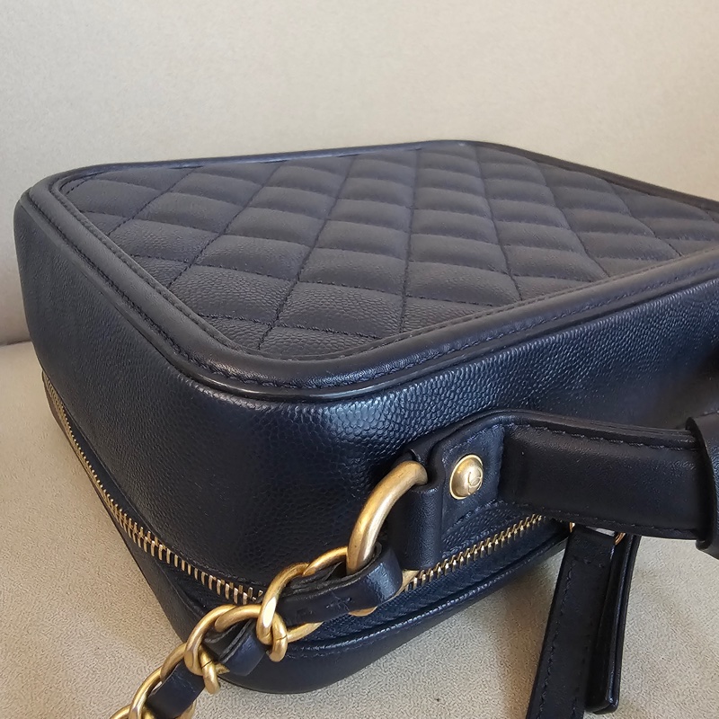 Chanel vanity21 藍色荔枝-10