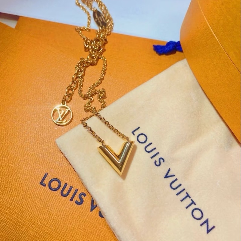 Lv 經典v字項鏈-2