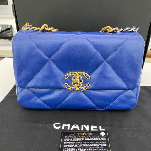香奈兒/Chanel 19bag小號 藍 色 尺寸：16x26x9cm 29開有卡有塵袋