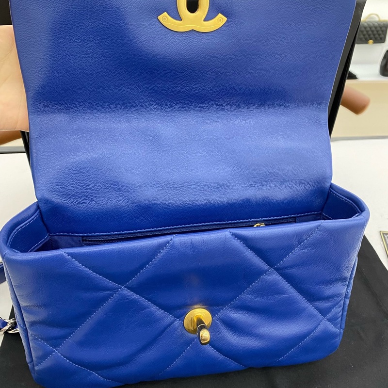 香奈兒/Chanel 19bag小號 藍 色 尺寸：16x26x9cm 29開有卡有塵袋-6
