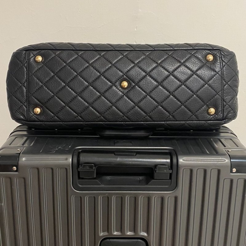 Chanel 超大型 黑金牛XXL機場包 MAXI機場包-5