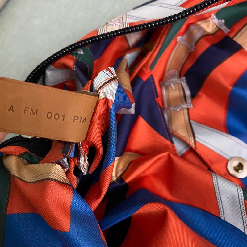 Hermes 絲巾後背包-5