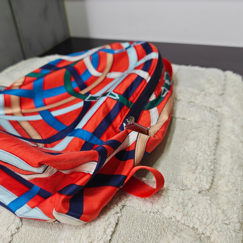 Hermes 絲巾後背包-7