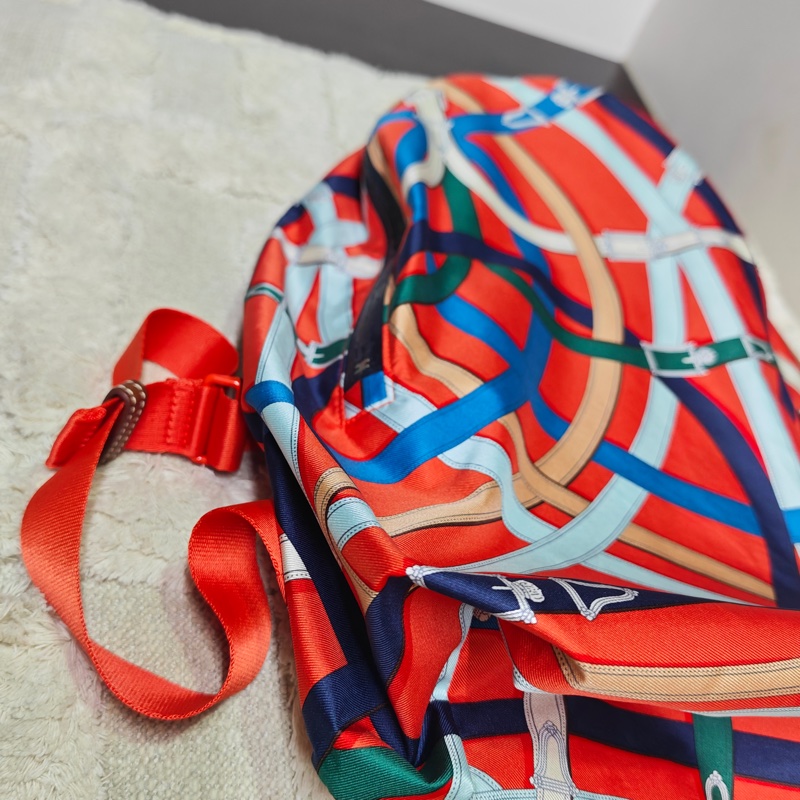 Hermes 絲巾後背包-8