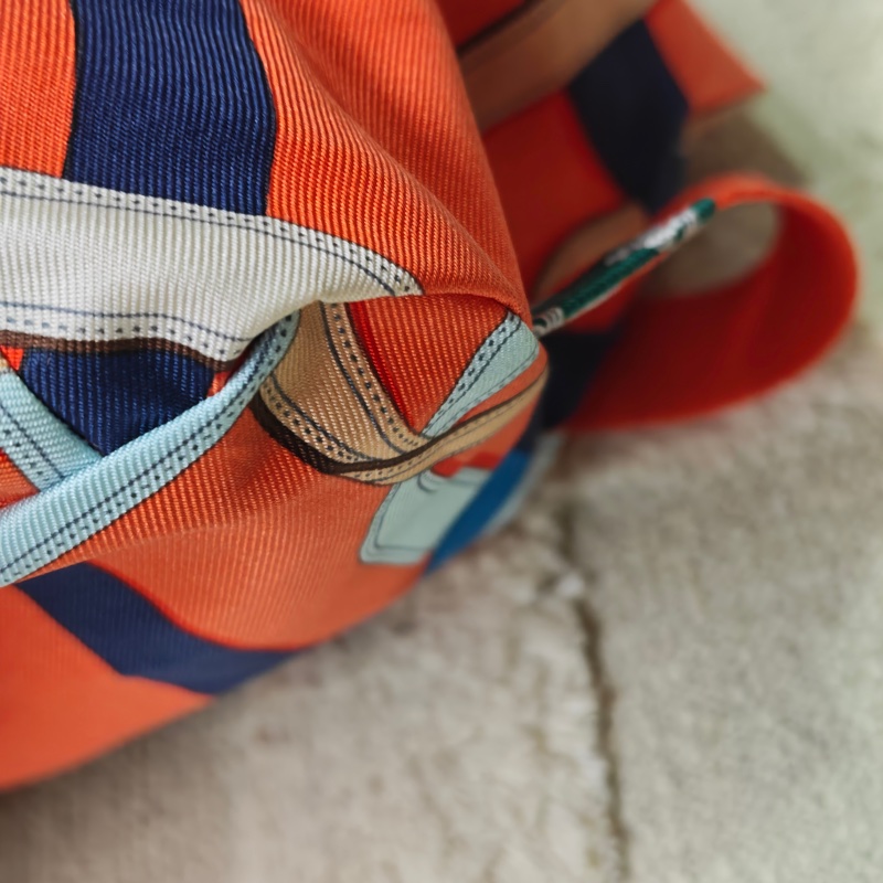 Hermes 絲巾後背包-12