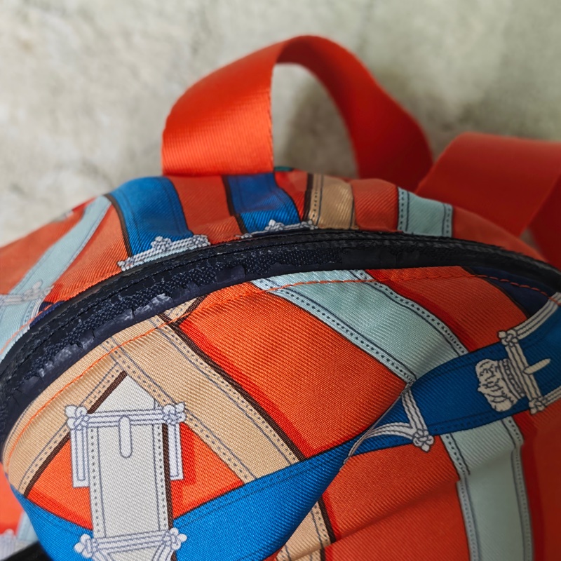 Hermes 絲巾後背包-20