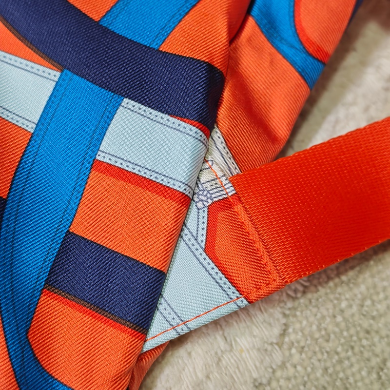 Hermes 絲巾後背包-29