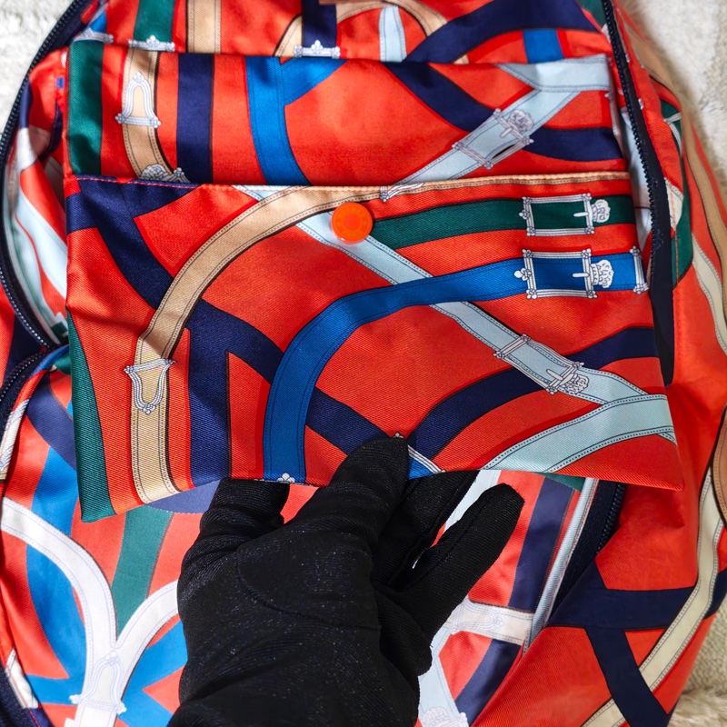 Hermes 絲巾後背包-39