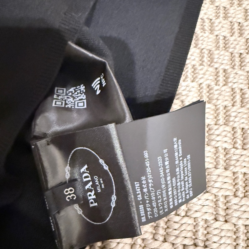 PRADA✨酷颯高領拉鍊三角標無袖上衣背心 #38-6