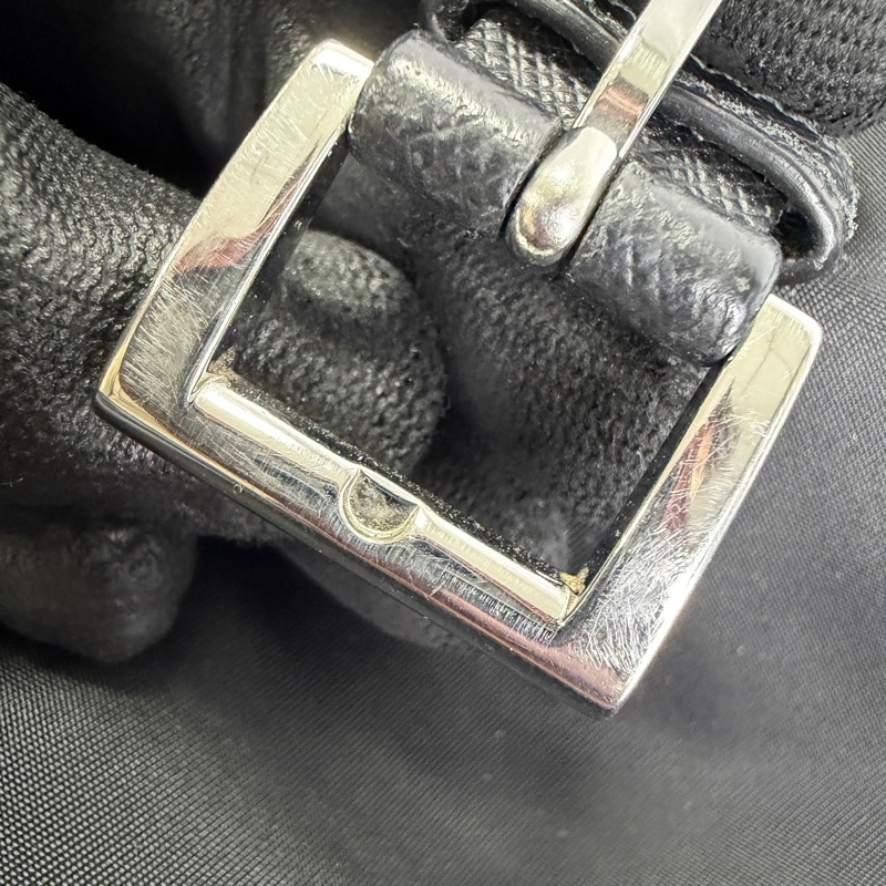 PRADA PATTINA 尼龍側背包-17